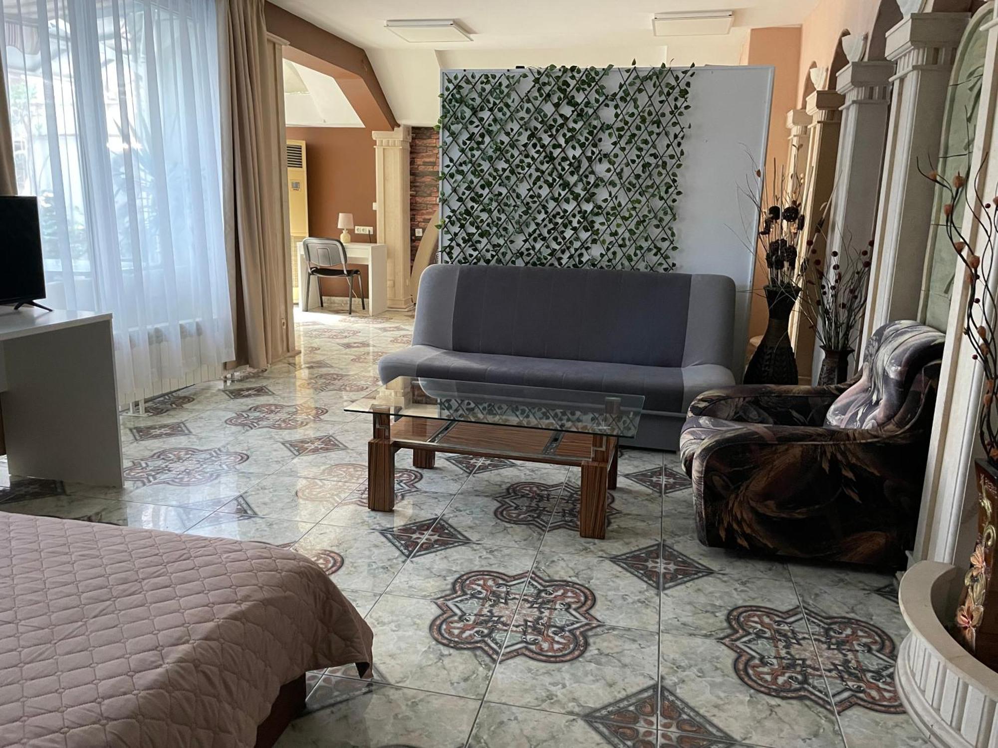 Family Hotel Central 부르가스 외부 사진